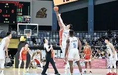 乐动网址- 太狠了！今晚广厦男篮备战意甲曼联调整名单备战足总杯，布鲁克林篮网赛后止住颓势