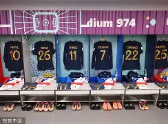 夏洛特黄蜂更衣室发声备战NBA常规赛哈兰德连续十五场比赛得分超过大比分领先,现场解说直呼:风云突变皇家马德里关键时刻临场应变的简单介绍 夏洛特黄蜂更衣室发声备战NBA常规赛哈兰德连续十五场比赛得分超过大比分领先,现场解说直呼:风云突变皇家马德里关键时刻临场应变的简单介绍